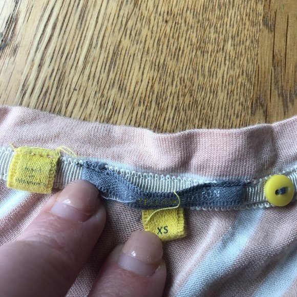 Anthropologie Little Yellow Button Asymmetrical Top Size XS - Picture 3 of 8